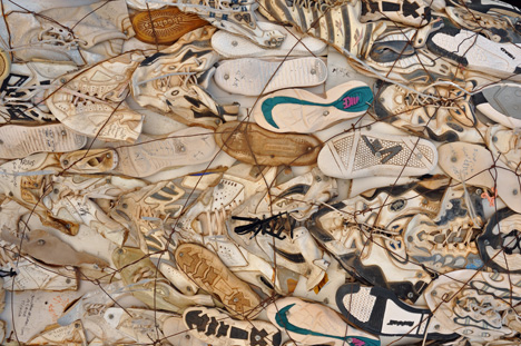 guts of the road runner
