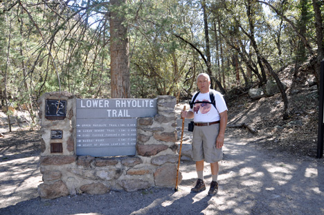 Lee Duquette at the start of the trail