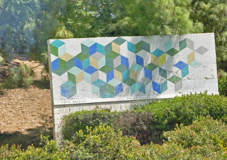 paintings that were along the highway.
