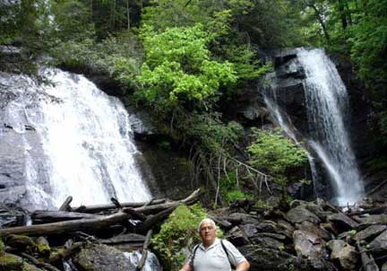 Lee Duquette at Anna Ruby Falls